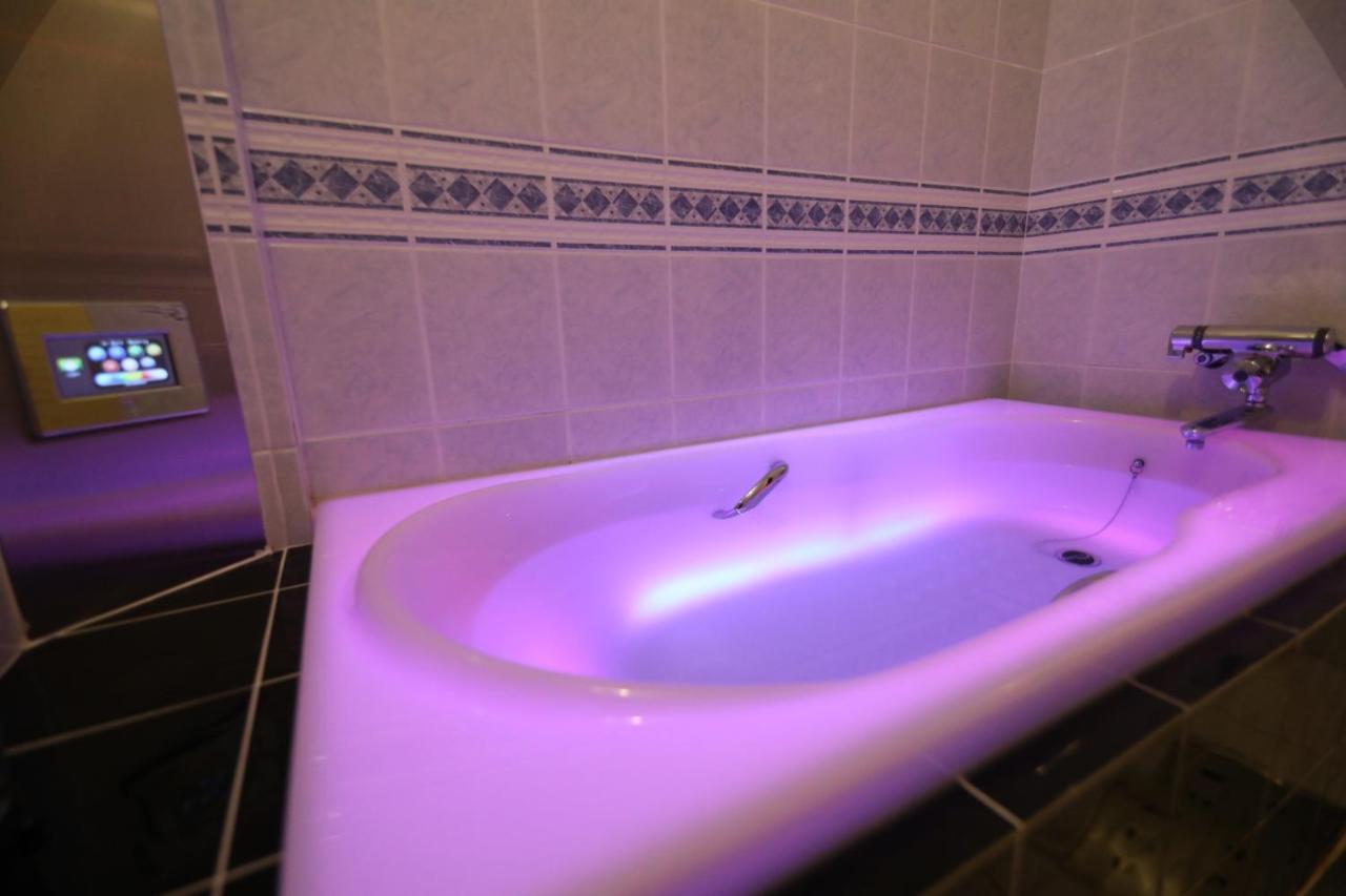 Magical Pumpkin Secret Garden Leisure Hotel (Adults Only) Окаяма Екстер'єр фото